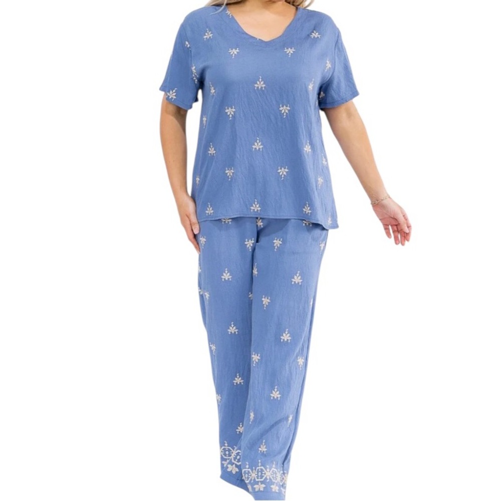 Women's Blue Embroidered Relaxed Pants Set